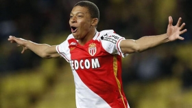 Mónaco pide 210 millones al Madrid por Mbappé