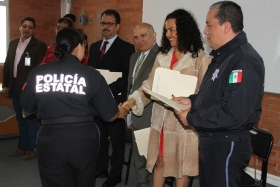 133 policías estatales concluyeron su formación en educación media superior