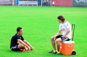 Almeyda protegi&oacute; y respald&oacute; a Omar Bravo