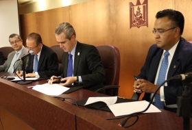 Signan convenio de colaboración. 