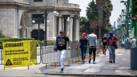 Abrirán corporativos, baños y vapores en #CDMX