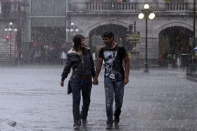 Se prevén lluvias con intervalos de chubascos en Puebla, Tlaxcala, Estado de México, Ciudad de México y Oaxaca