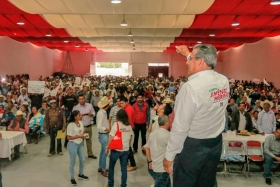 Presentó sus propuesta en la sierra norte 