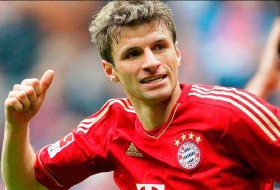 M&uuml;ller guarda buen recuerdo de Van Gaal.
