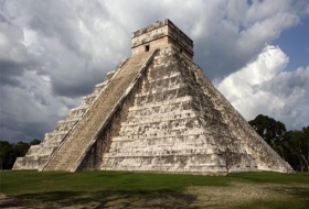 Chich&eacute;n Itza